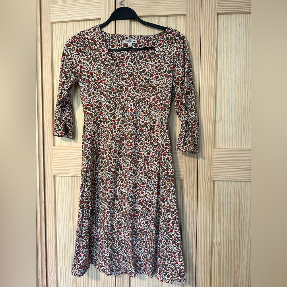 Toad&Co Red and White Floral Long Sleeve Dress